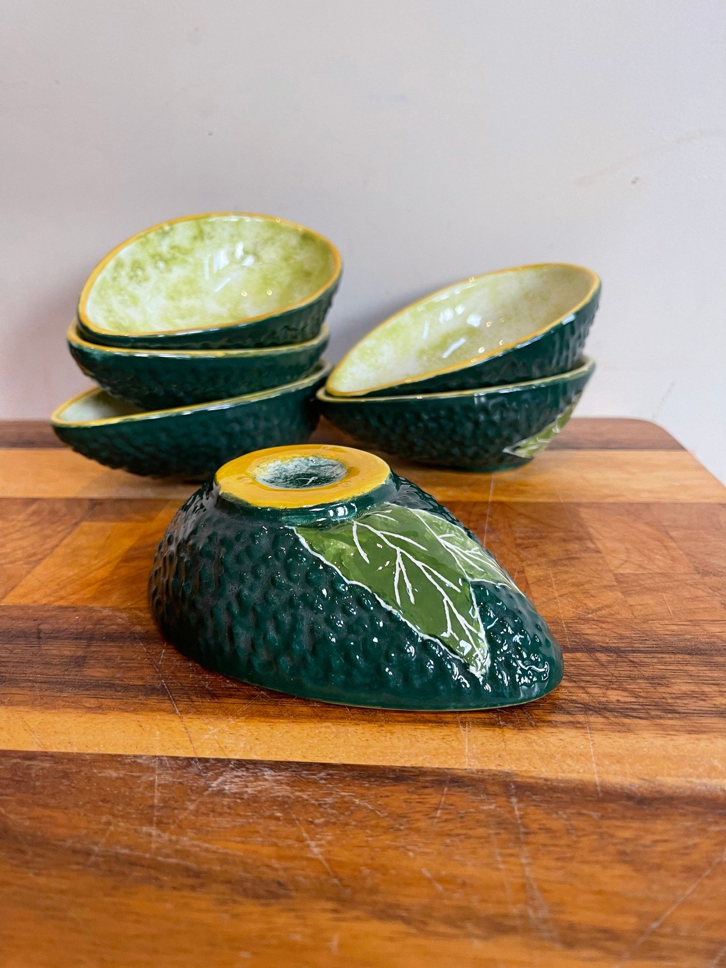 Set of Four Vintage Avocado Bowls | Vintage Glass Avocado Dishes | Quirky Dishes | Vintage Serveware | Vintage Nibble Appetiser Dishes |