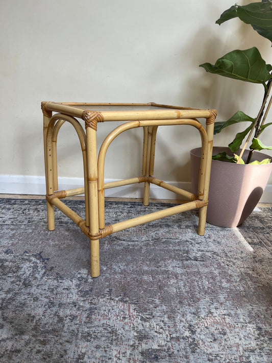 Bamboo Side Table, Bamboo Coffee Table, Vintage Bamboo Table, Vintage Cane Table, Mid Century Table, Boho Table, Boho Furniture, Rattan