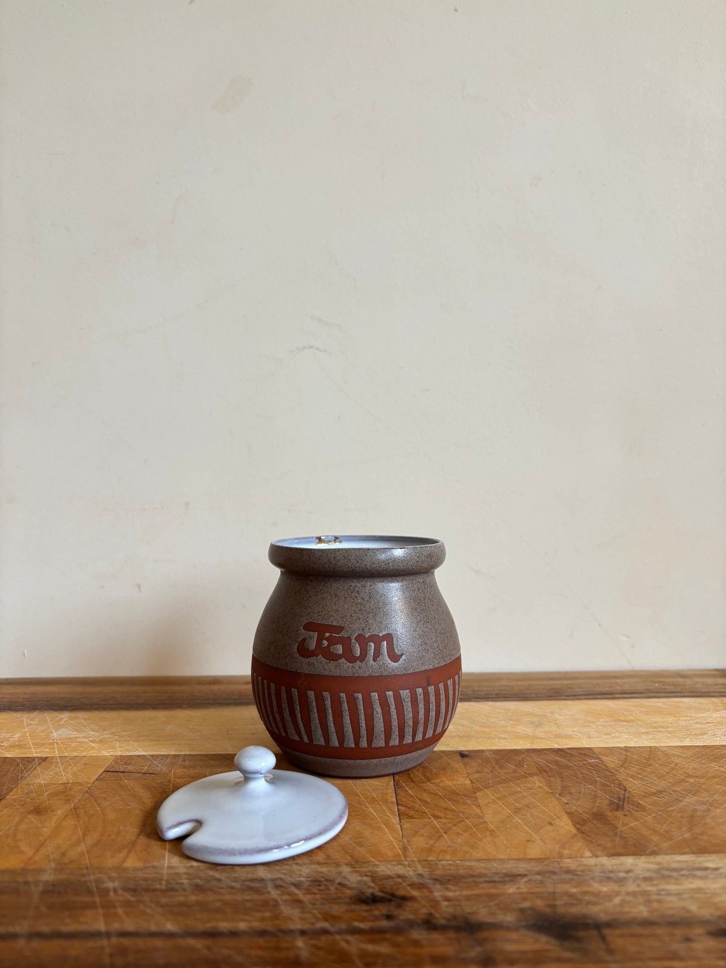 Vintage Wellhouse Pottery Jam Pot | Vintage Jam Jar | Jam Canister | Preserve Pot | Vintage Tableware | Vintage Gift | Vintage Homeware